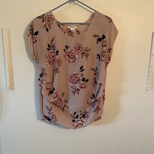 🎄Persaya Mauve Floral Blouse with Draped Front – Size Large